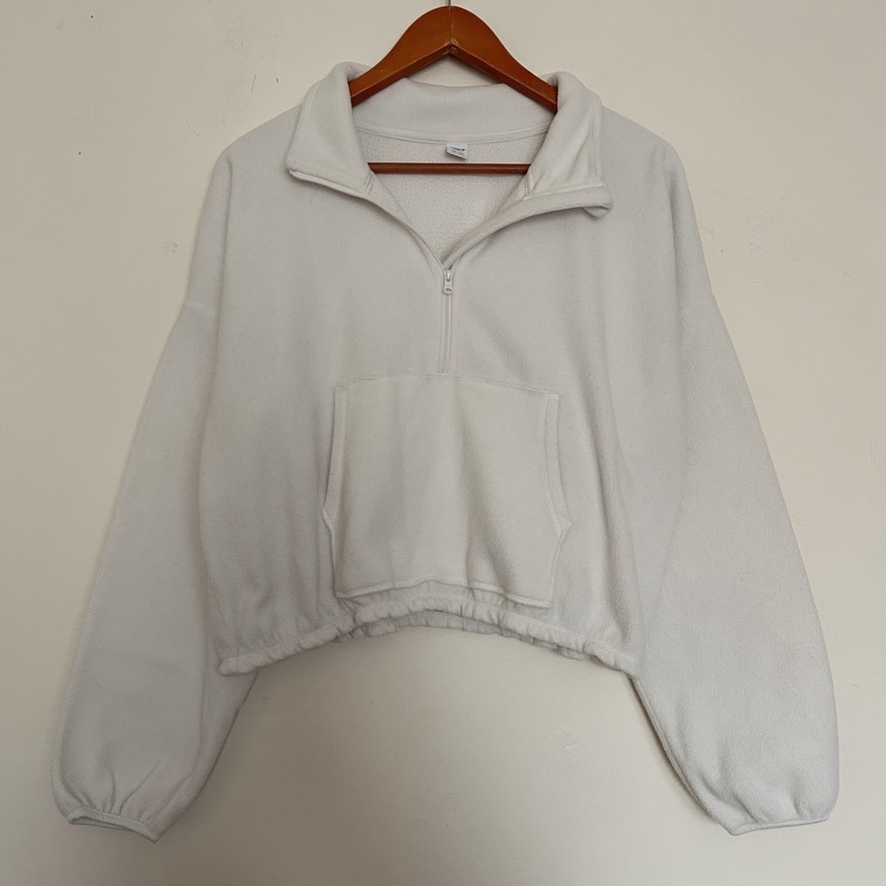 Old Navy cropped quarter zip fleece
